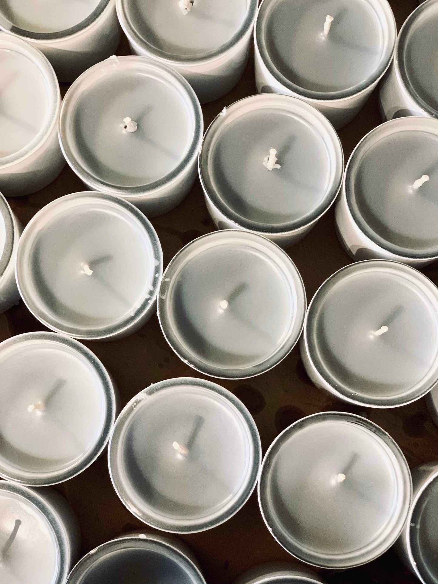 FLORES LANE X ACADEMY MUSEUM Low Resolution Soy Candle, Slow Burn Candle