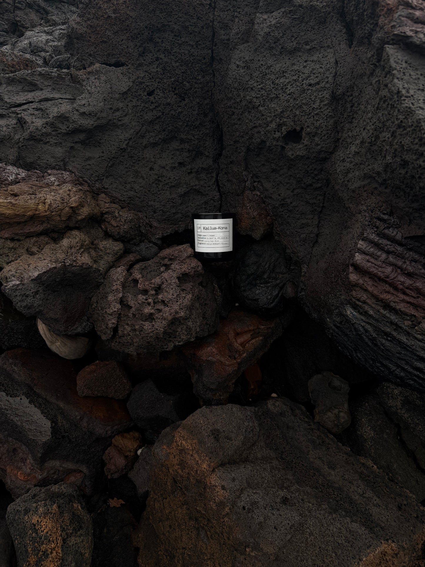 Candle of the Month: Kailua-Kona Slow Burn Soy Candle